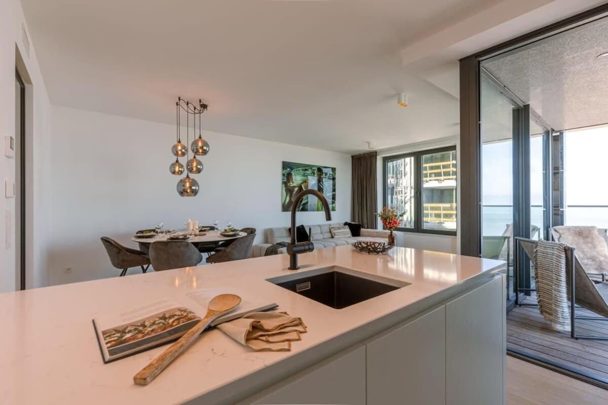 Huswell - Stunning Apartment With Breathtaking Views Ostend Exterior photo